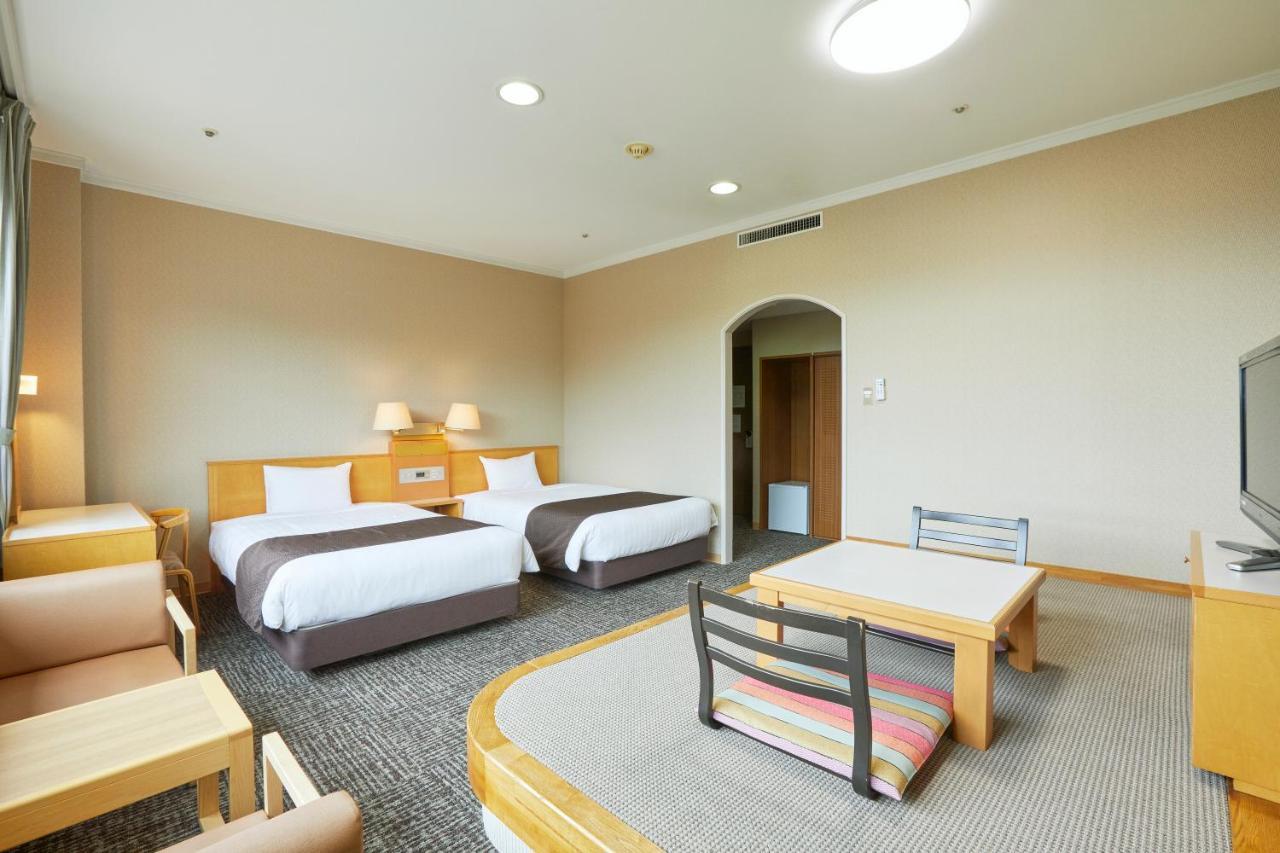 Kamenoi Hotel Kitsuregawa Sakura  Kültér fotó